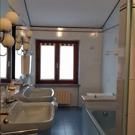 Mery Semesterbostad Torri Del Benaco