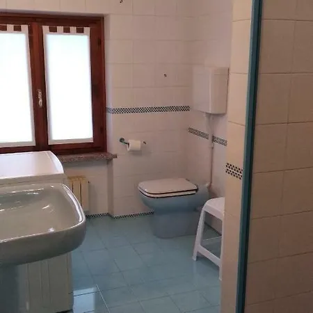 Mery Torri Del Benaco