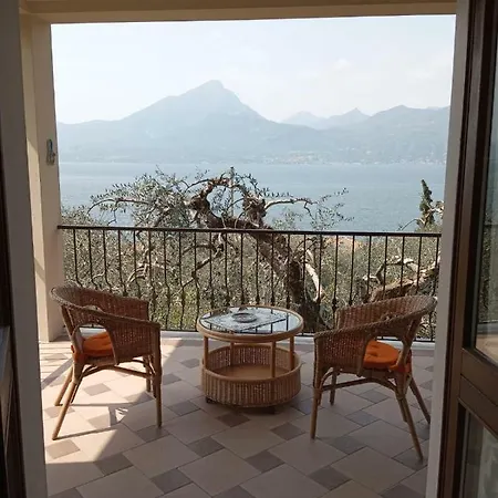 Mery Casa de Férias Torri Del Benaco