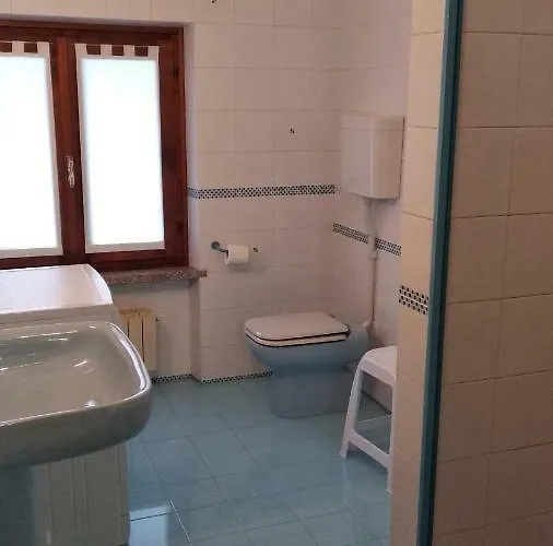 Mery Torri Del Benaco